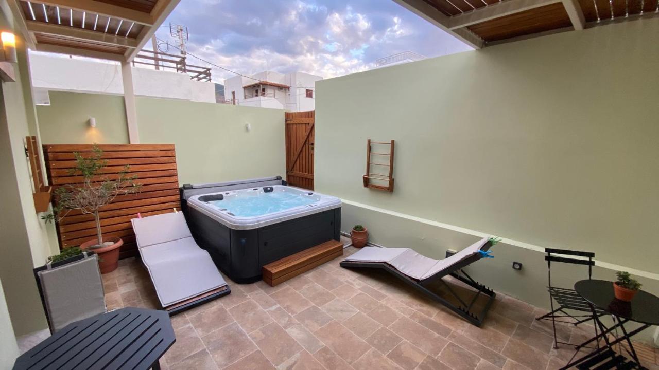 Andros 4 All Seasons Villas & Suites Ormos  Buitenkant foto
